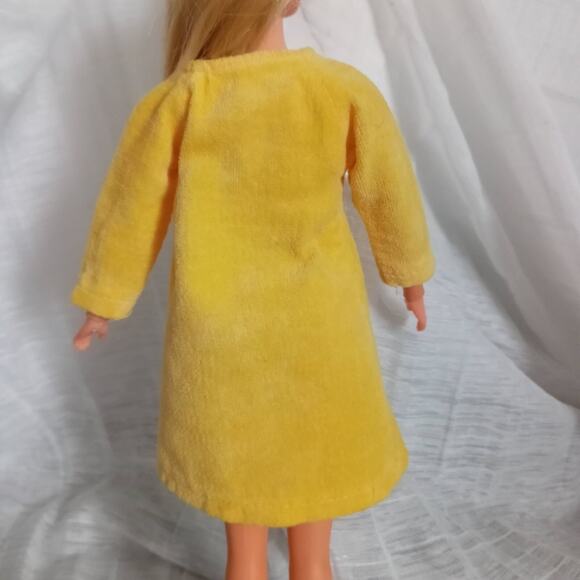 VTG Barbie Yellow Velvet Coat CLONE Clothes Button Flower Detail Jacket NO DOLL - Picture 4 of 8